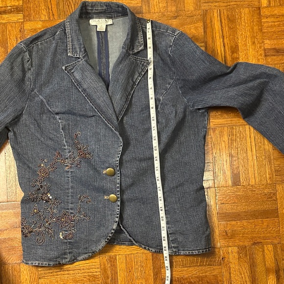 Casual Corner Dark Blue Embroidered‎ Beaded Jean Jacket 12 - Picture 8 of 9